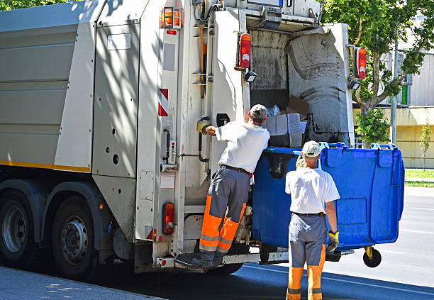 Best Commercial Junk Removal  in Stanton, MI